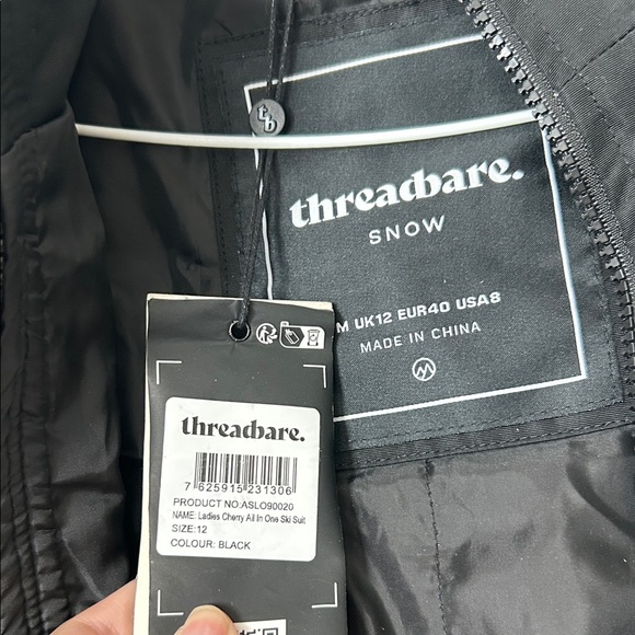 ASOS ski suit - Picture 3 of 11